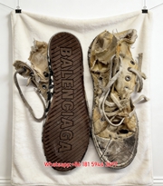 Balenciaga Sneaker Print Flannel Throw Blanket BA253